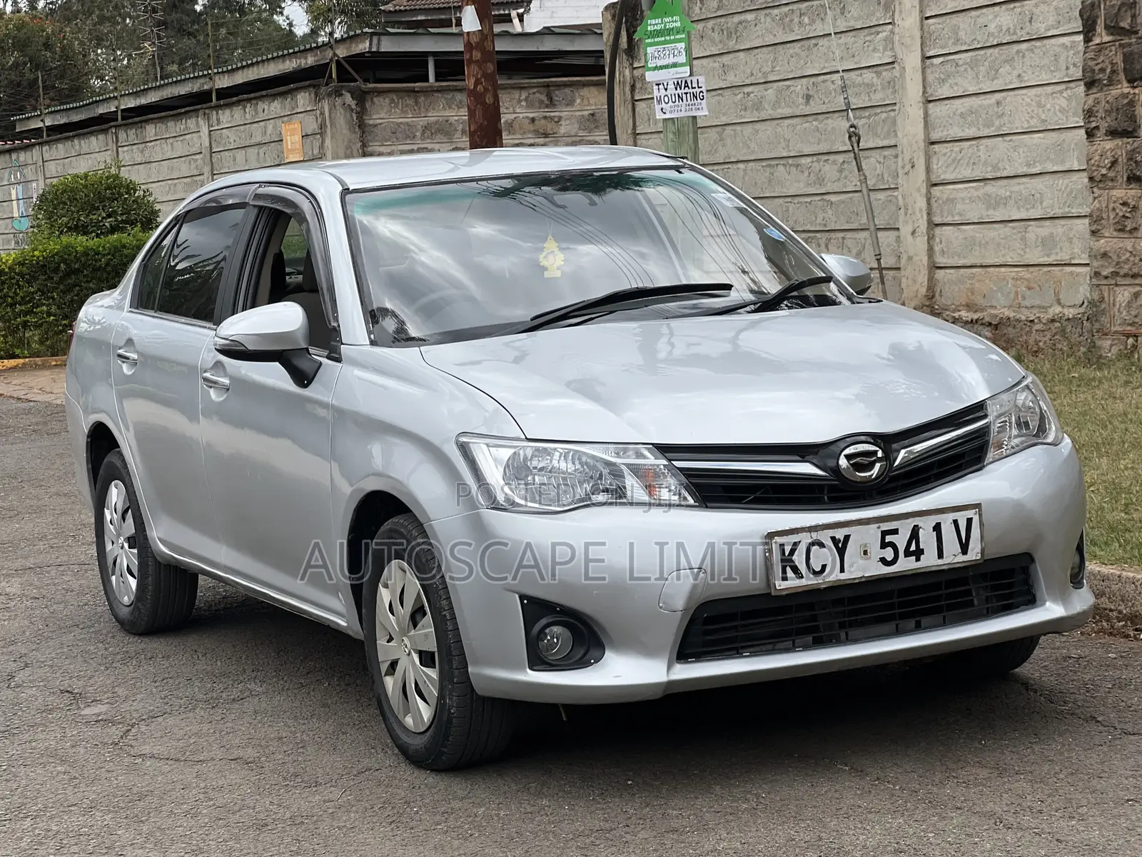 Toyota Axio 2013 Silver