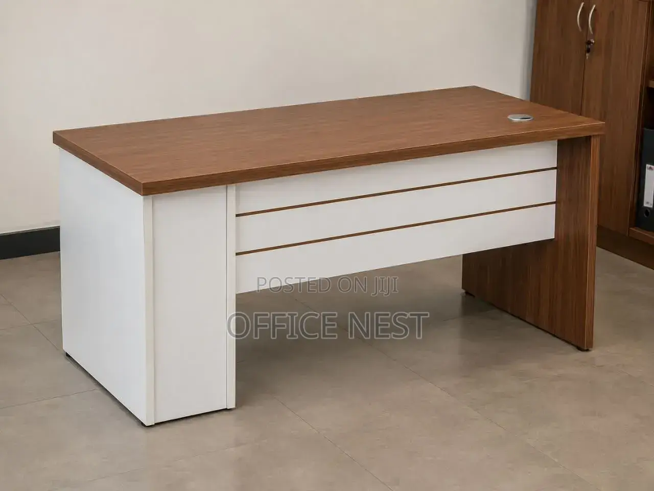 Wooden Managerial Desk With Side Storage