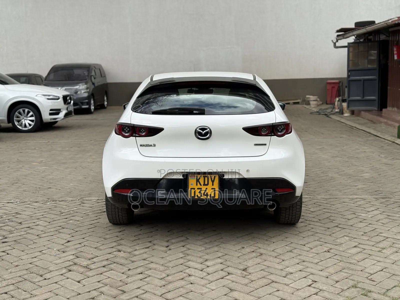 Mazda Axela 2019 White