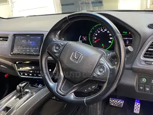 Honda Vezel 2019 Blue