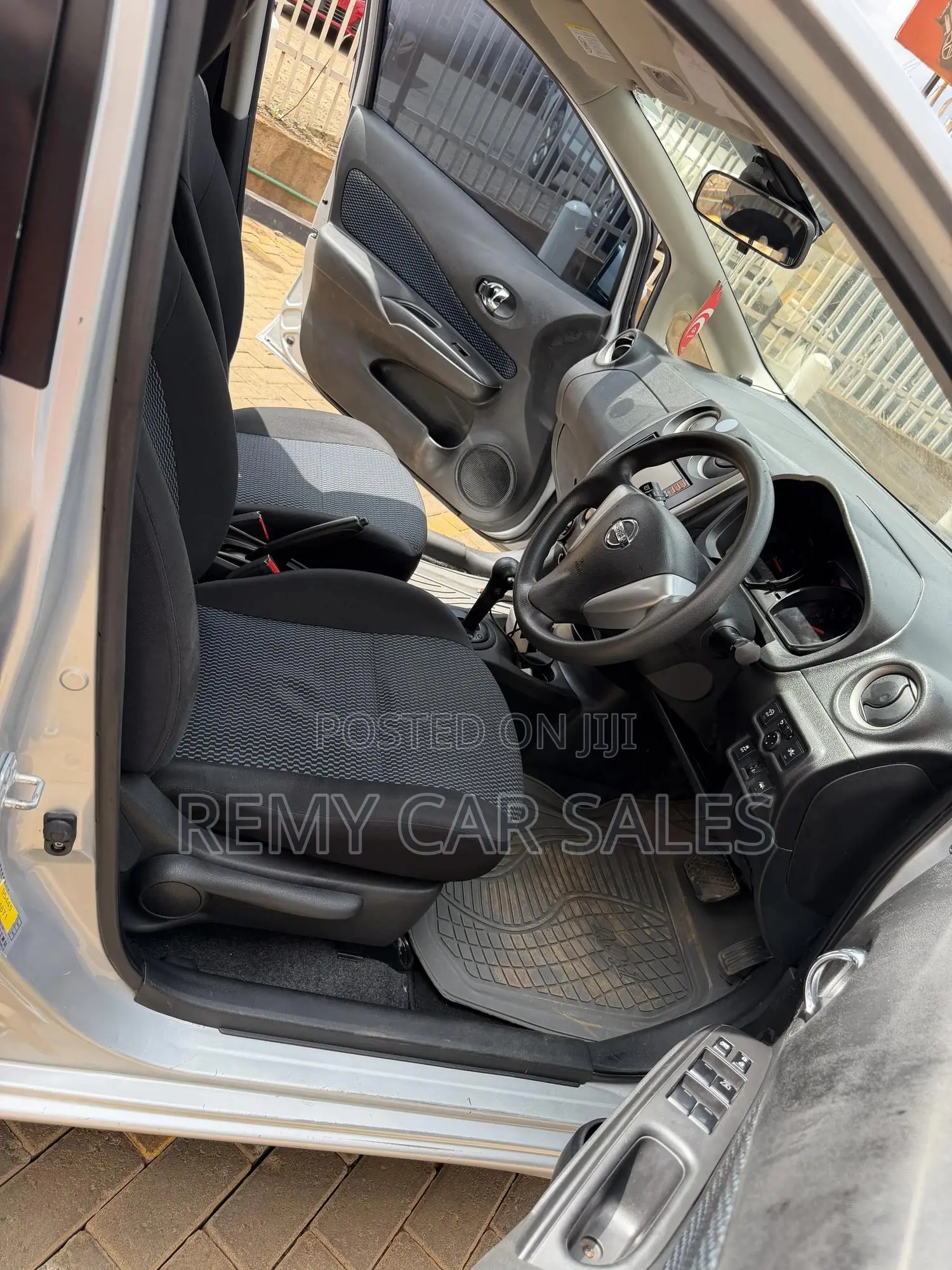 Nissan Note 2016 Silver