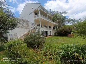 Commercial 7 Bedrooms House for Office Use in Lavington
