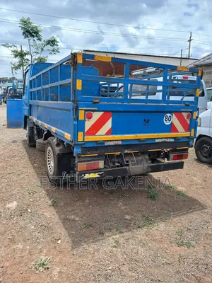 Mitsubishi Canter 2008 Blue