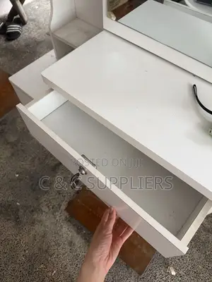 White Simple Dressing Table