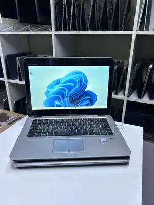 Laptop HP EliteBook 820 G3 8GB Intel Core i7 SSD 256GB