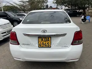 Toyota Axio 2013 Off white