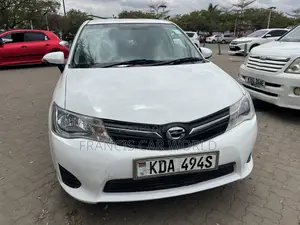 Toyota Axio 2013 Off white