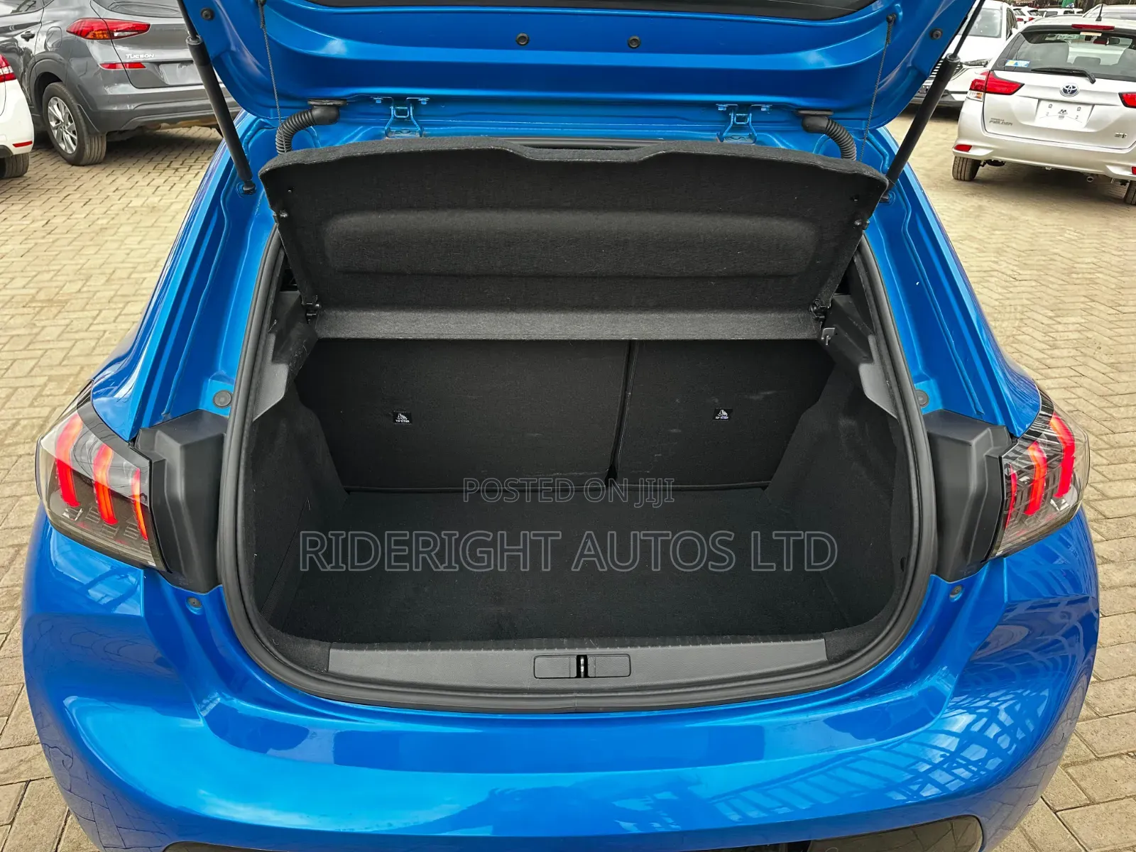 Peugeot 208 2020 Blue