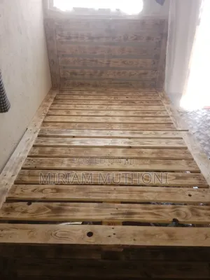 Pallette Bed and Mattress 4*6