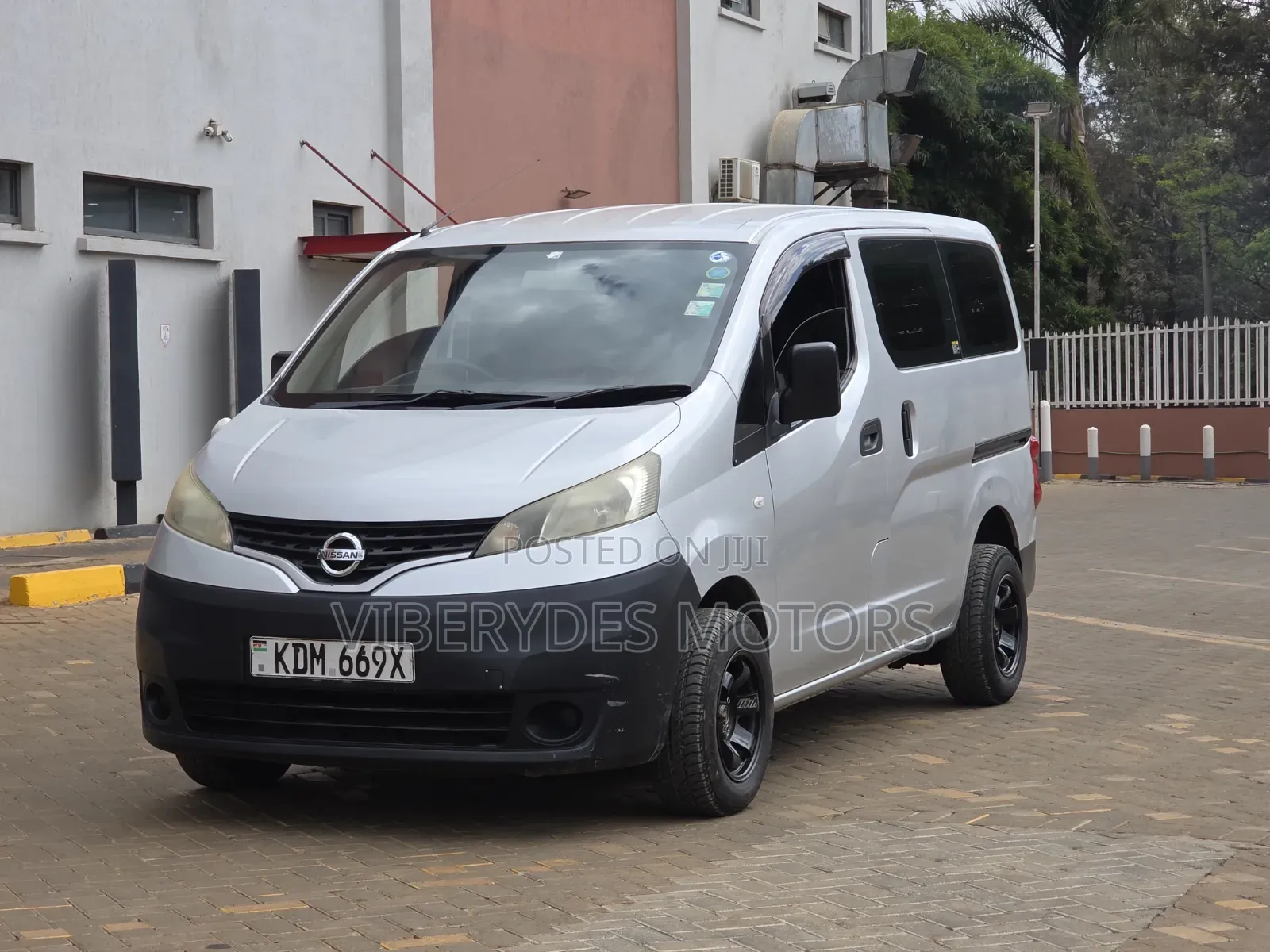 Nissan NV200 2016 Silver