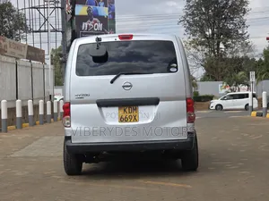 Nissan NV200 2016 Silver
