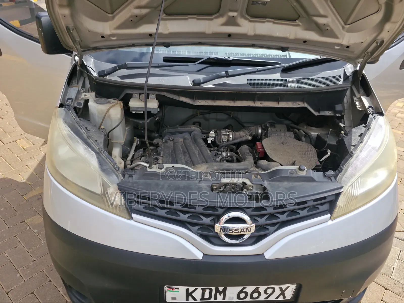 Nissan NV200 2016 Silver