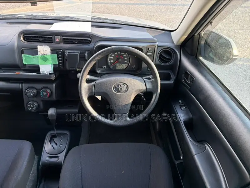 Toyota Probox 1.5 DX Comfort 2WD 2021 Silver