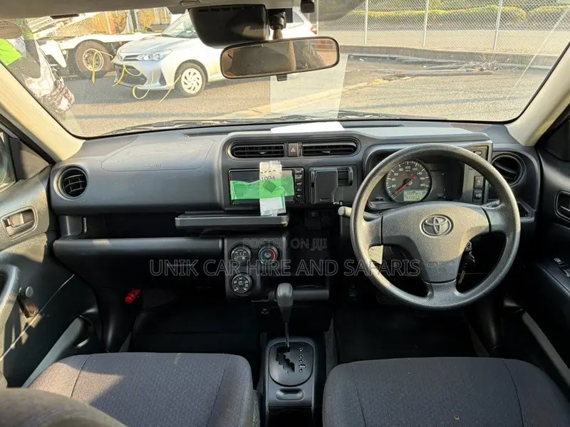 Toyota Probox 1.5 DX Comfort 2WD 2021 Silver