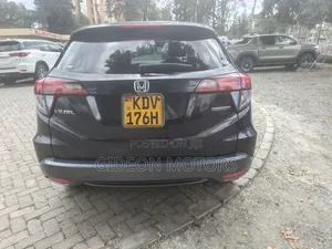 Honda Vezel 2018 Black