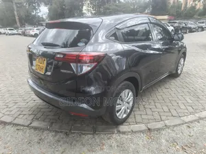 Honda Vezel 2018 Black