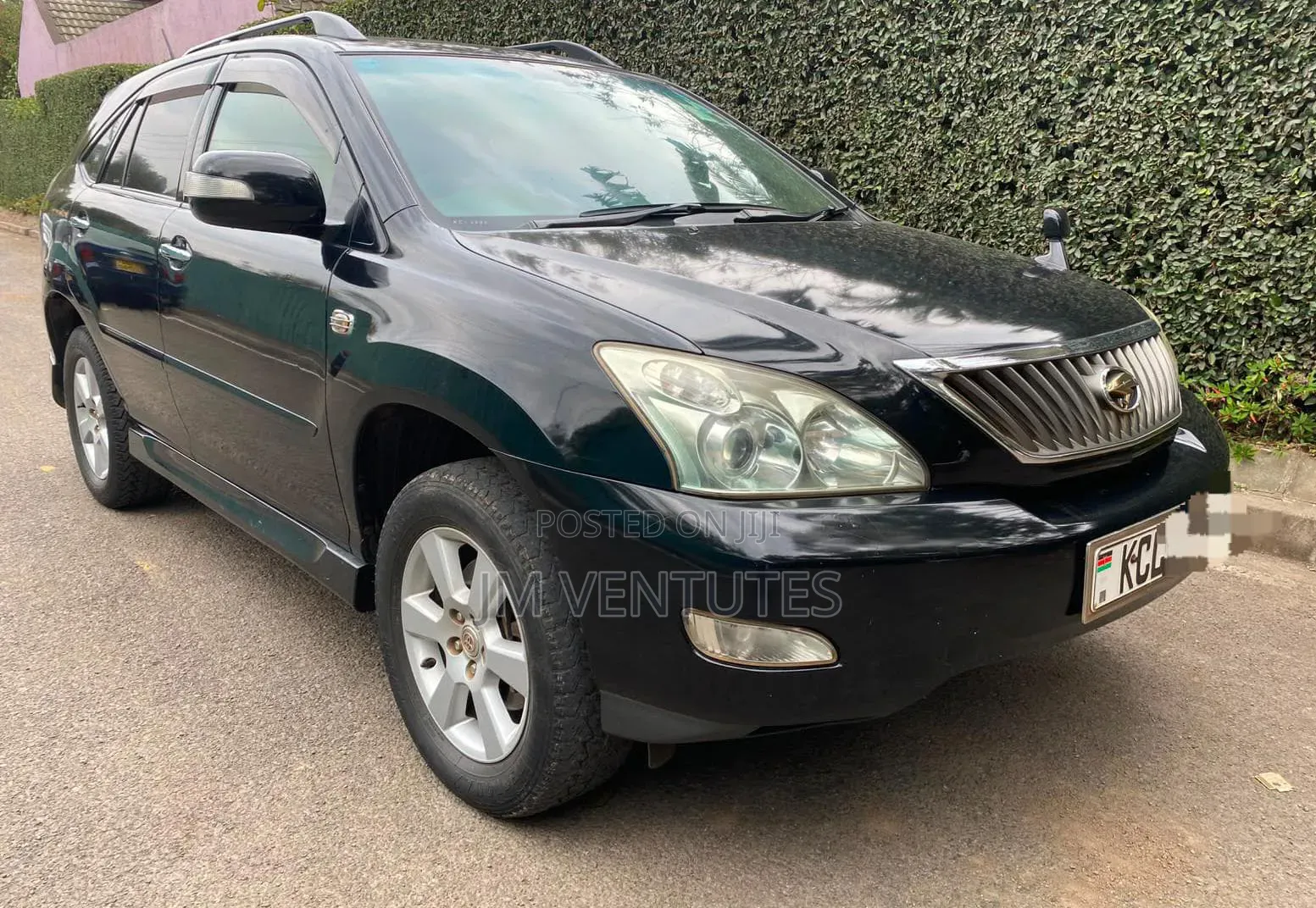 Toyota Harrier 2010 White