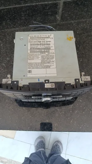 W212 Radio System