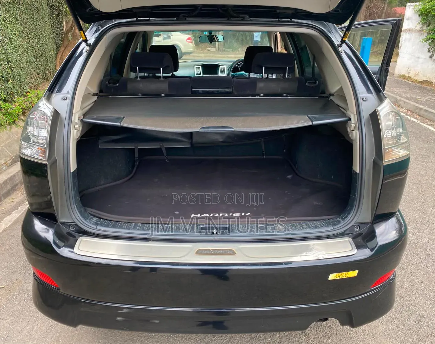 Toyota Harrier 2010 White