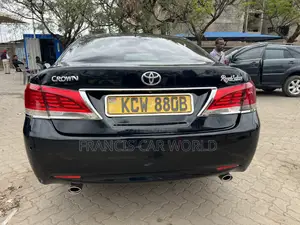 Toyota Crown 2012 Black