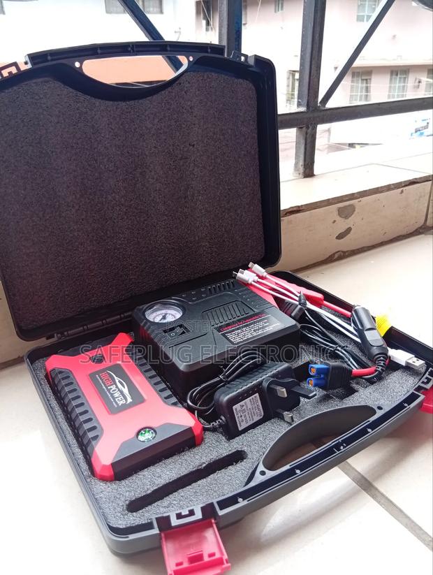 Multifunctional Car Jump Starter – Roadside Emergency Kit