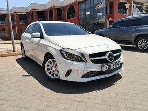 Mercedes-Benz C180 2017 White