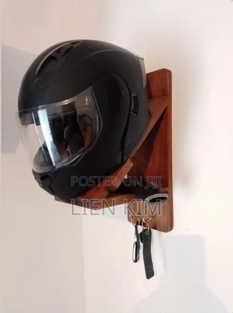 Helmet Holder