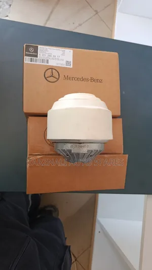 W204 and W221 Engine Mounts