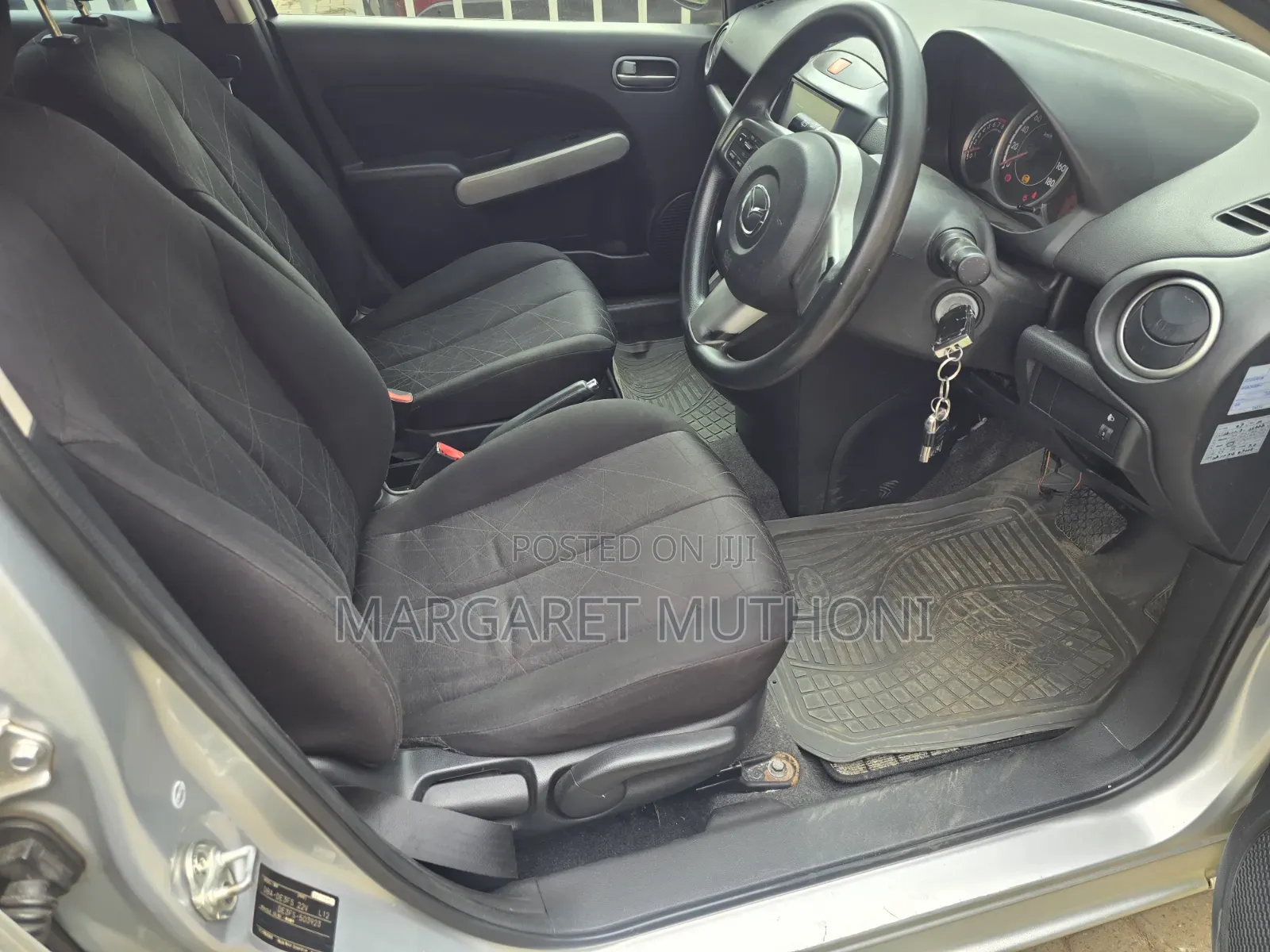 Mazda Demio 2011 Silver
