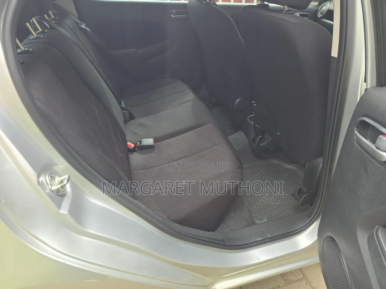 Mazda Demio 2011 Silver