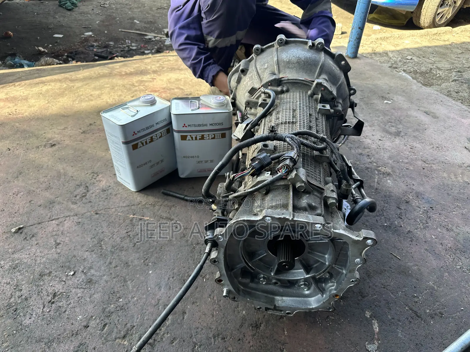 GEARBOX MITSuBISHI 4m40