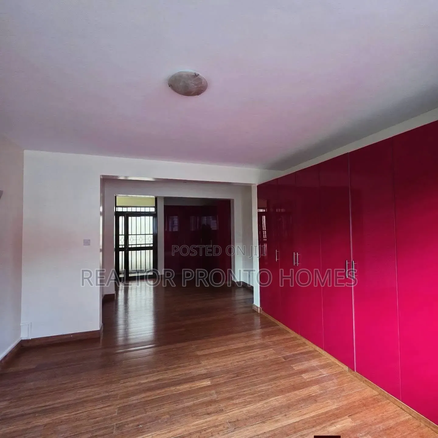 5bdrm Townhouse / Terrace in Lavington, Muthangari for rent