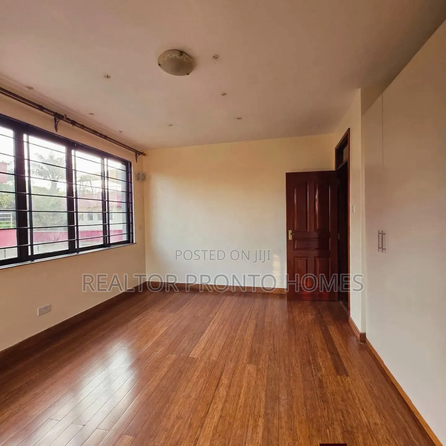 5bdrm Townhouse / Terrace in Lavington, Muthangari for rent