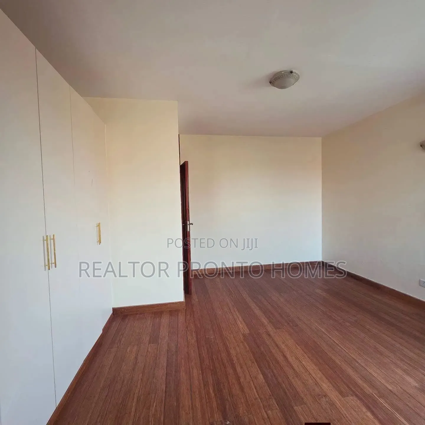 5bdrm Townhouse / Terrace in Lavington, Muthangari for rent