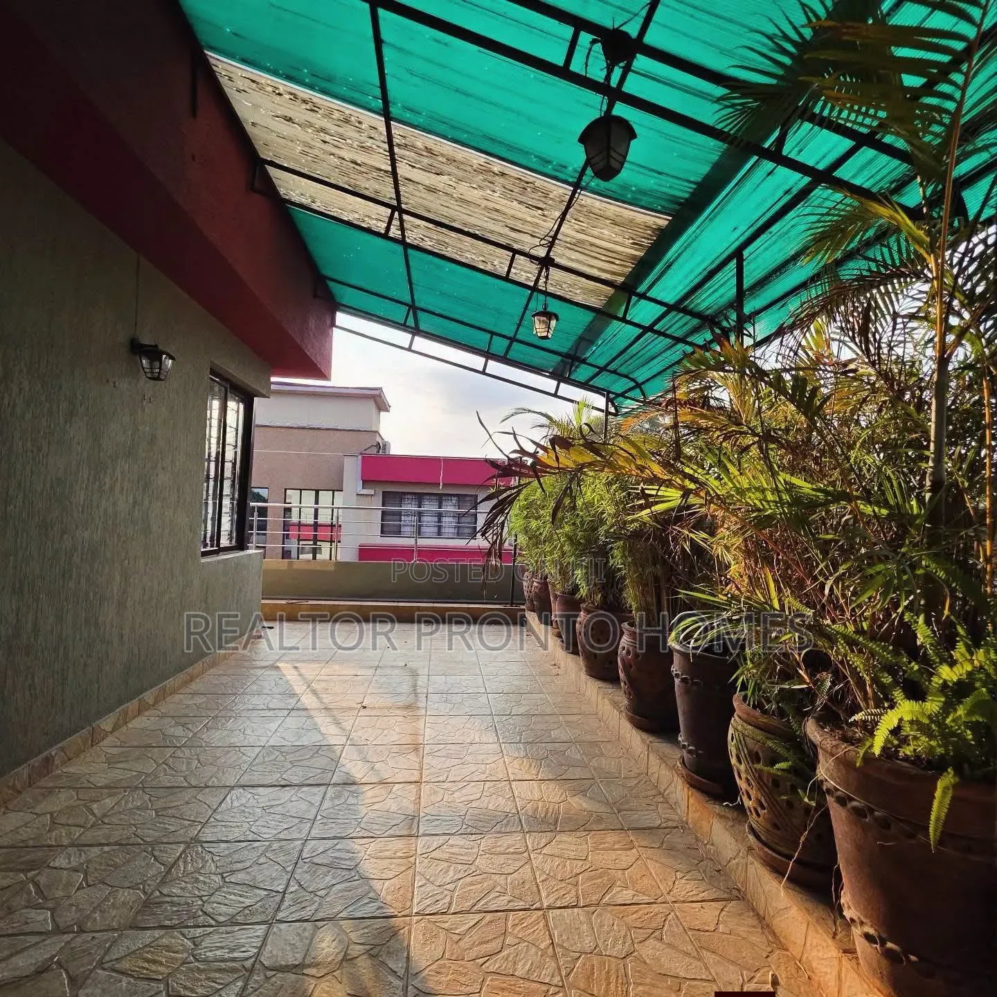 5bdrm Townhouse / Terrace in Lavington, Muthangari for rent