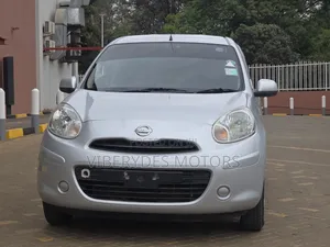 Nissan March 2014 Silver