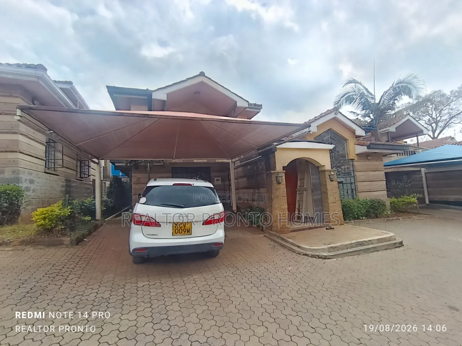 4bdrm Townhouse / Terrace in Lavington, Valley Arcade for rent