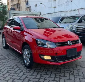 Volkswagen Polo 2014 Red