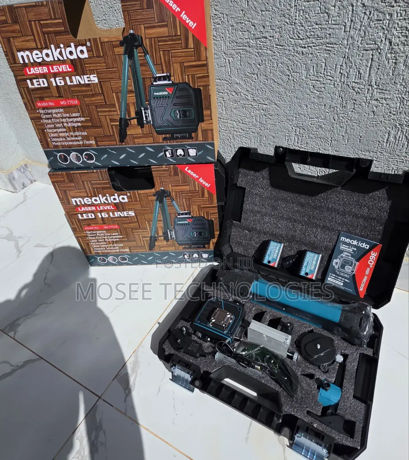 Meakida 16-Line Green Laser Level Kit With Adjustable Tripod