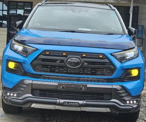 Toyota RAV4 Adventure 2021 Blue