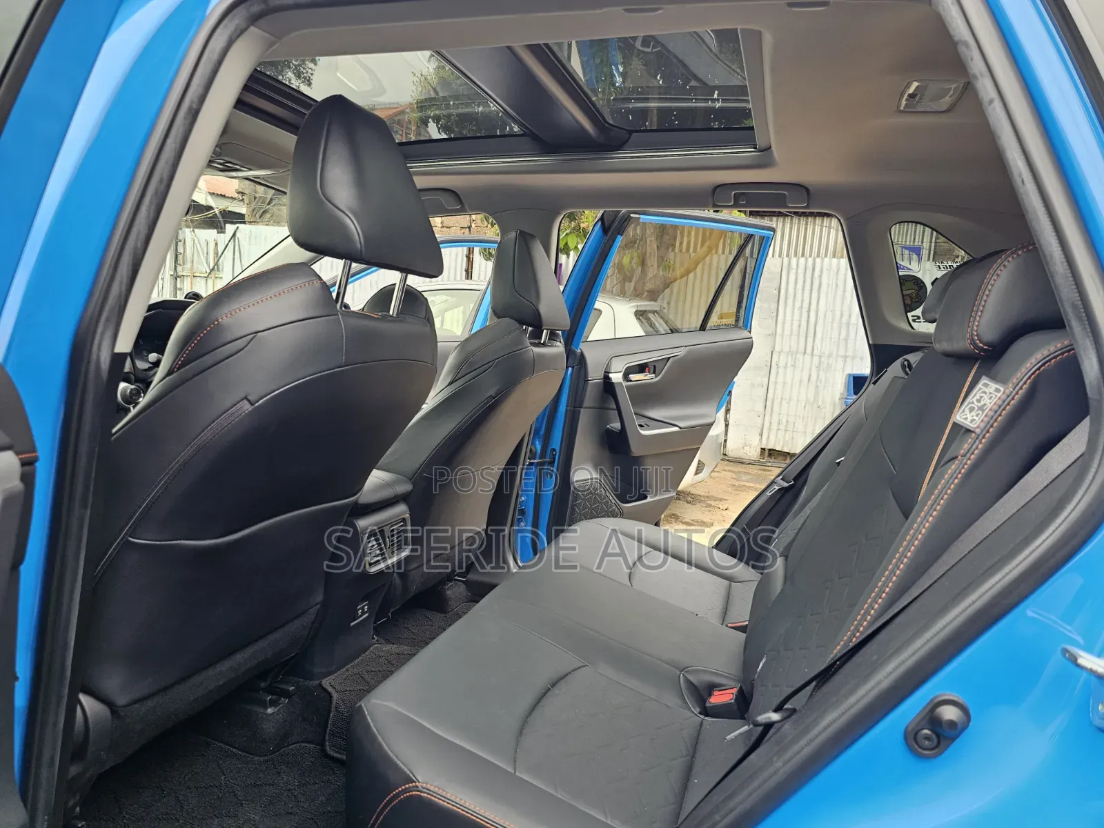 Toyota RAV4 Adventure 2021 Blue
