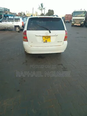 Toyota Corolla Fielder 2004 White