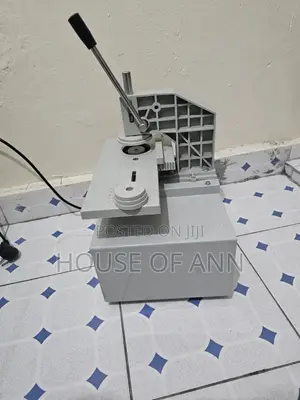 Electric Curtain Eyelet Hole Punching Machine / Curtain Grommet