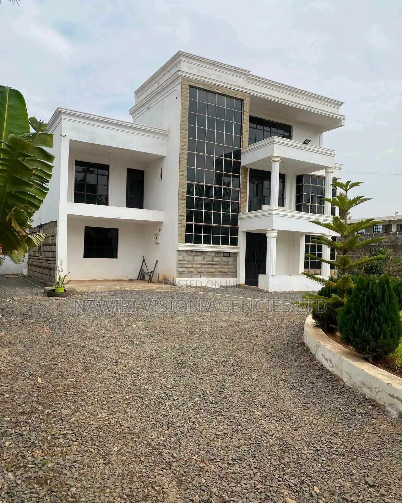 5bdrm Mansion in Ruai for rent