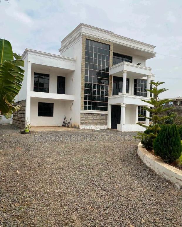 5bdrm Mansion in Ruai for rent