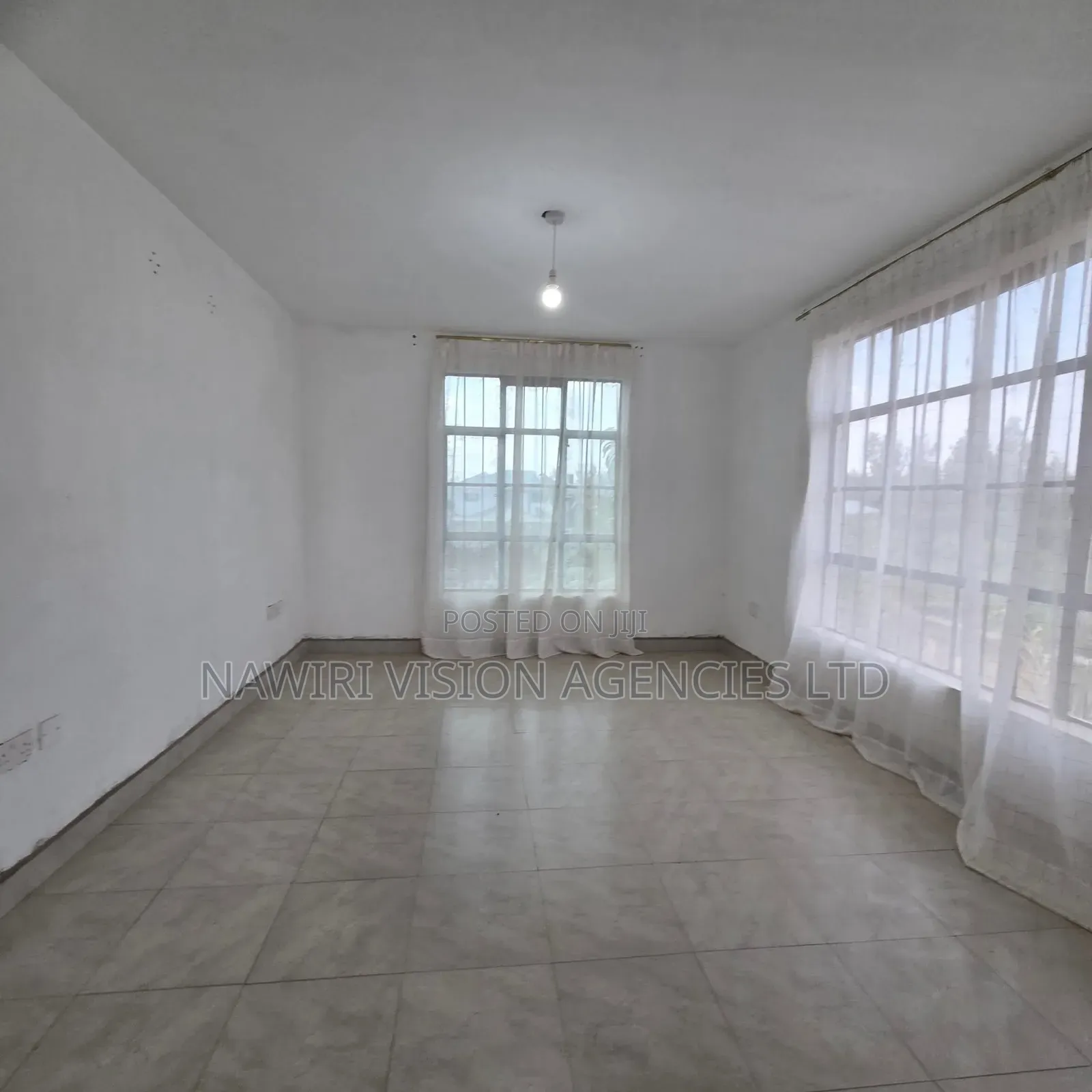 5bdrm Mansion in Ruai for rent