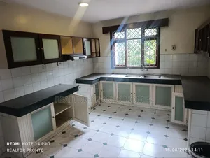 4bdrm Townhouse / Terrace in Lavington, Muthangari for rent