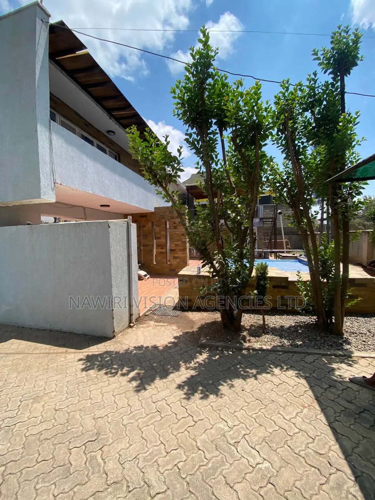 4bdrm Mansion in Ruai for rent