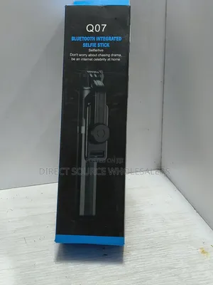 Q07 Bluetooth Integrated Selfie Stick With Tripod