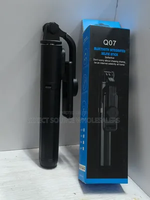 Q07 Bluetooth Integrated Selfie Stick With Tripod